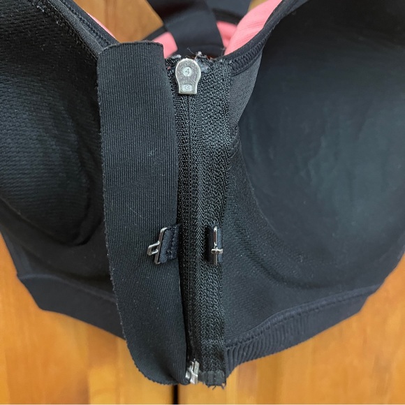 Victoria's Secret VSX Sports Bra Coral Watermelon Sparkly Mesh Sports Bra 34DD E - Picture 12 of 12